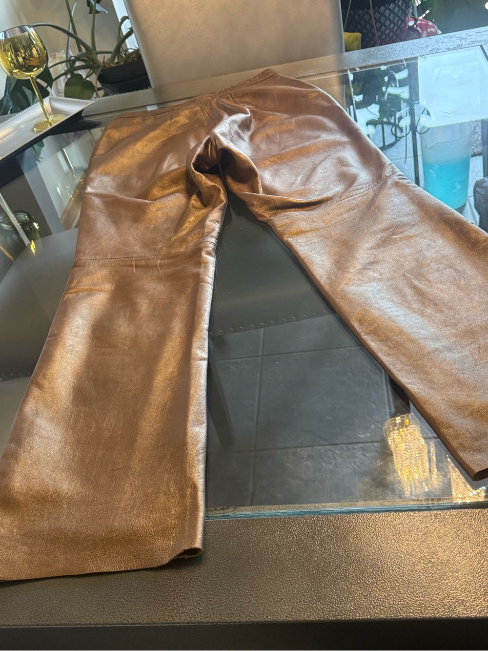 Women’s Metallic Bronze Leather Pants- Classic Stylish Fit - Picture 4 of 9